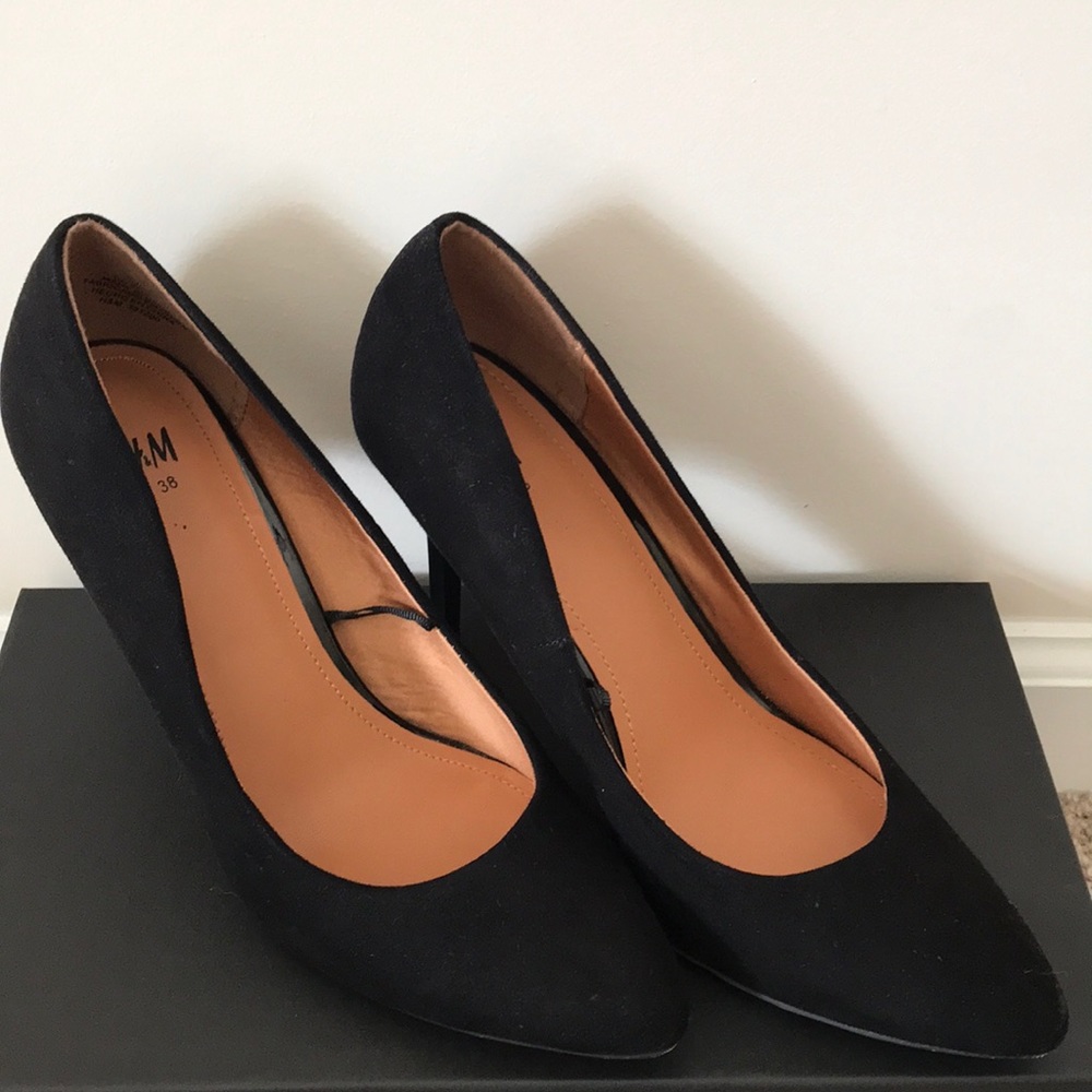 Black pump